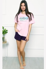 Комплект женский розовая футболка и темно-синие шорты